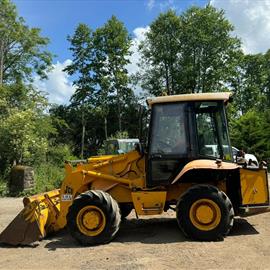 2001/51 JCB 2CX Airmaster Loading Shovel With Rear Air Compressor, Hoses And Breaker