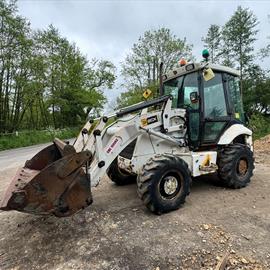 2010 JCB 2CX Airmaster Loading Shovel With Rear Air Compressor